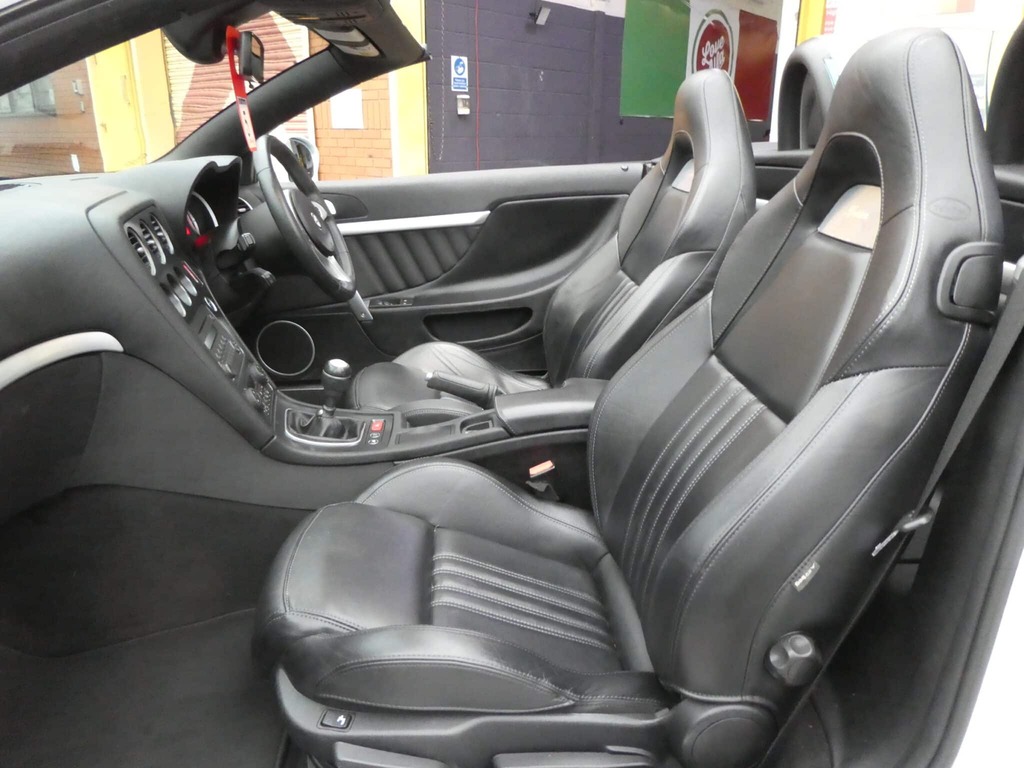 Alfa Romeo Spider Black #18