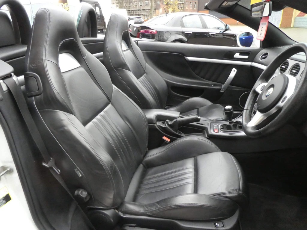 Alfa Romeo Spider Black #17
