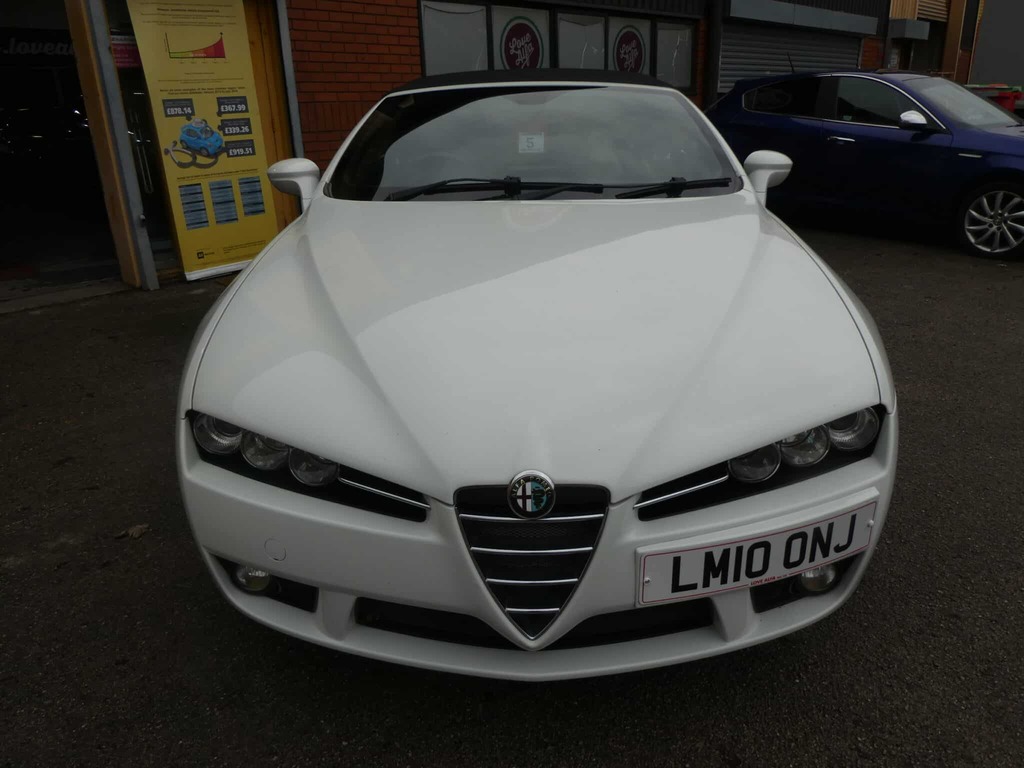 Alfa Romeo Spider Black #10