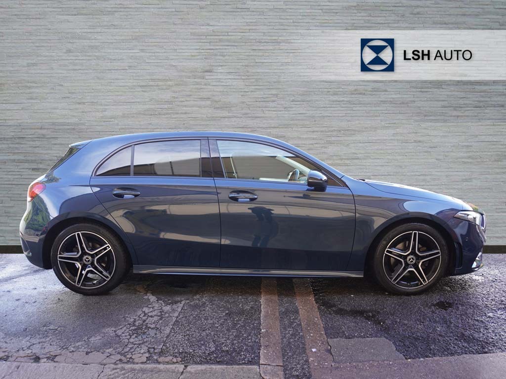 Mercedes-Benz A Class A180 Amg Line Executive BN72YUF Blue #2