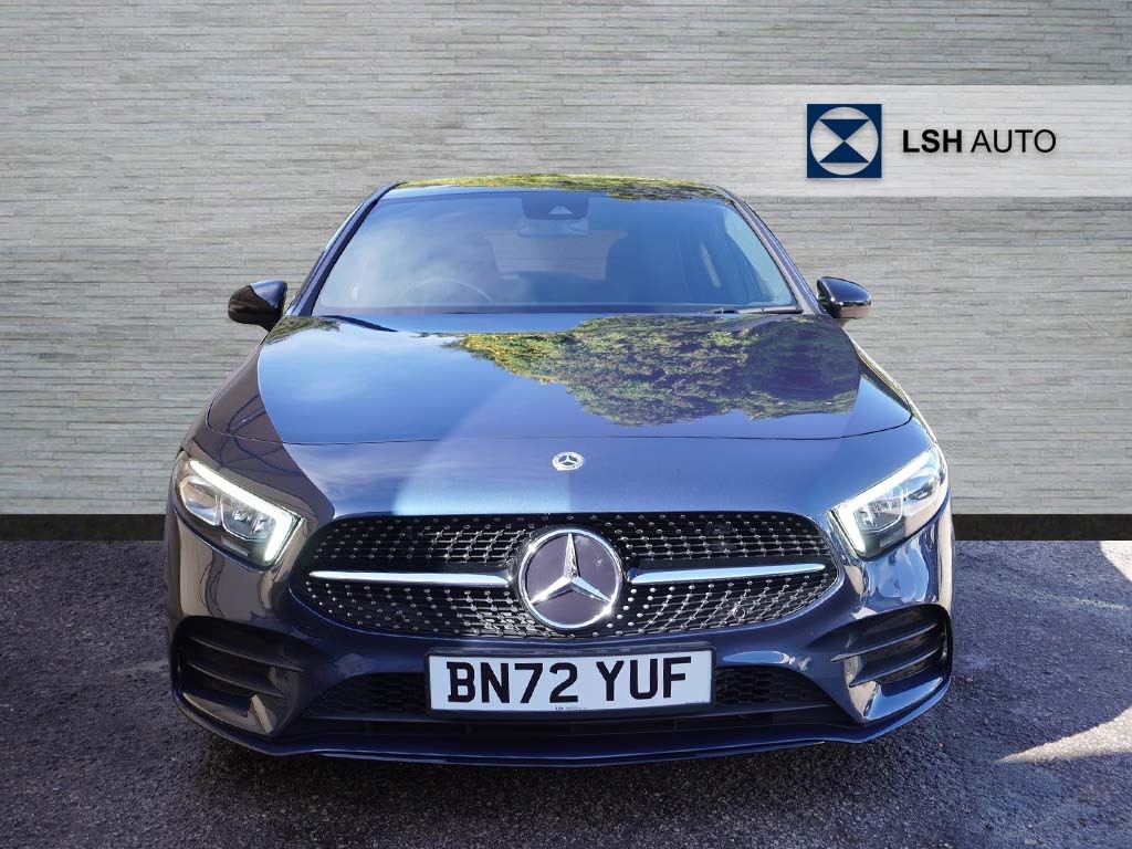 Mercedes-Benz A Class A180 Amg Line Executive BN72YUF Blue #4