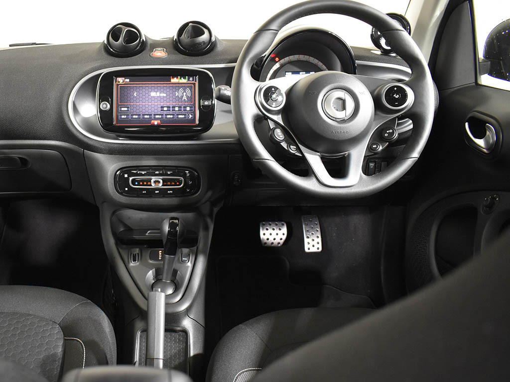 Smart Fortwo Coupe Premium  #26