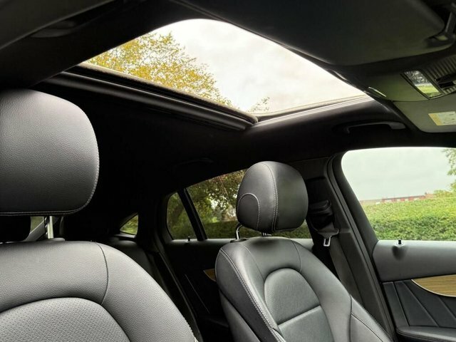 Mercedes-Benz GLC Class 2.1 Glc250d Amg Line Premium Coupe G- White #5