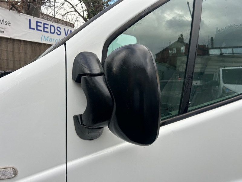 Nissan Primastar Dci 2700 Se L1 White #15