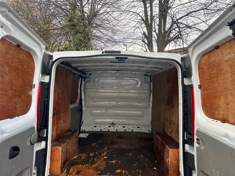 Nissan Primastar Dci 2700 Se L1 White #20