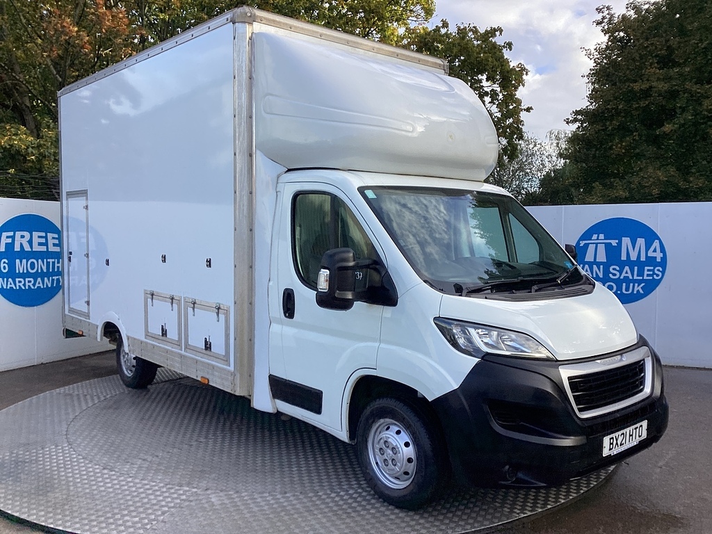 Peugeot Boxer 335 Lo Loader Luton A C Euro 6 L13ft 6 U7432 U White