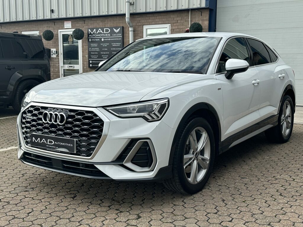Audi Q3 Hatchback #3
