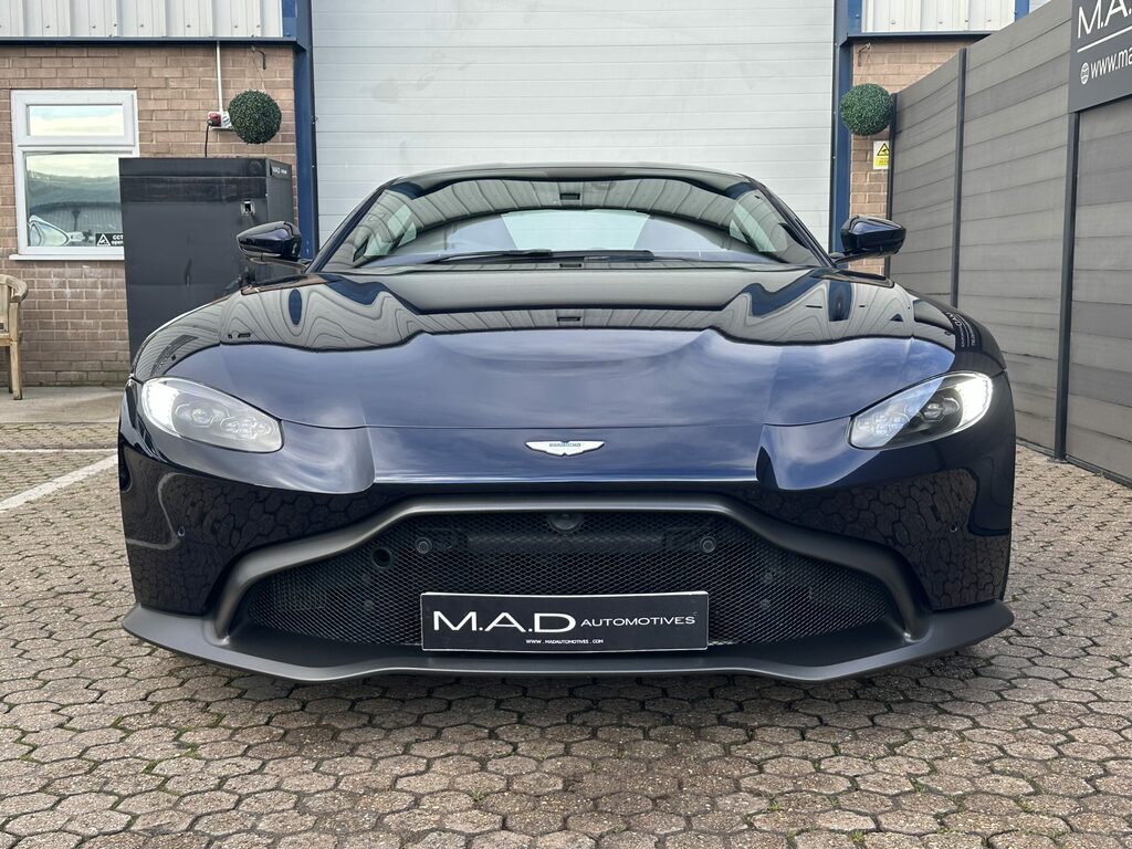 Aston Martin Vantage #2
