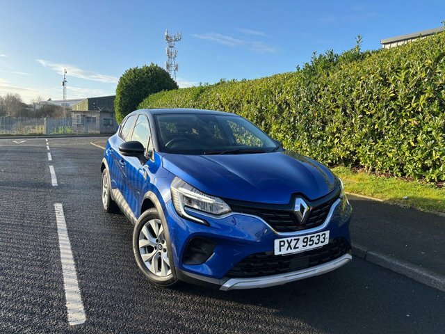 Renault Captur Tce Iconic Suv PXZ9533 Blue #2