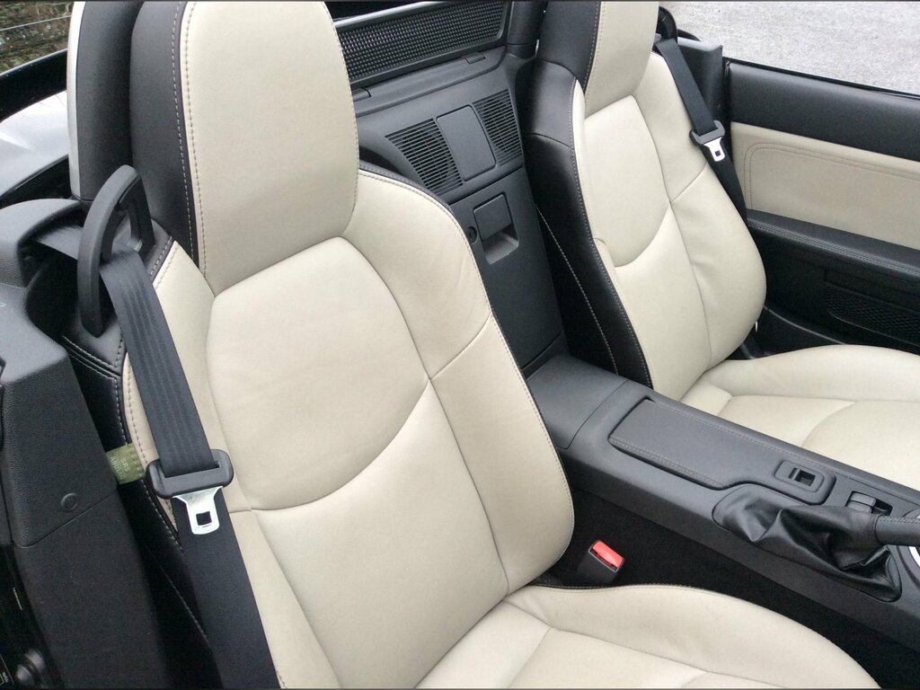 Mazda MX-5 1.8I Sport Venture Roadster Euro Black #3