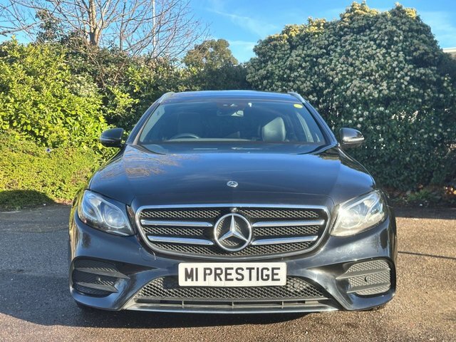 Mercedes-Benz E Class Estate KW69CTZ Black #2
