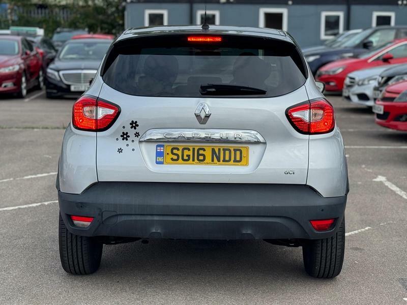Renault Captur 1.5 Dci Energy Dynamique S Nav Euro 6 Ss Silver