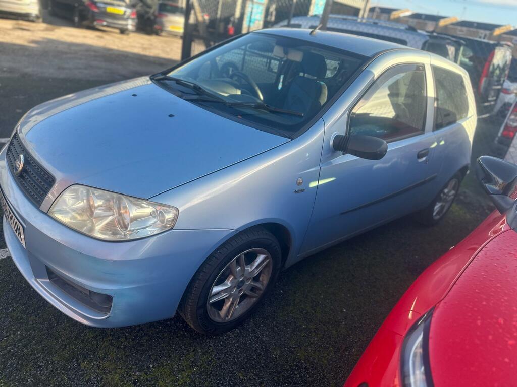 Fiat Punto 1.2 Automatic Red #1