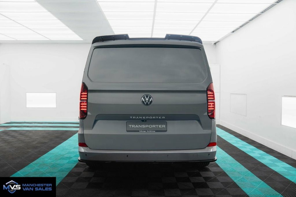 Volkswagen Transporter Combi  Grey #4