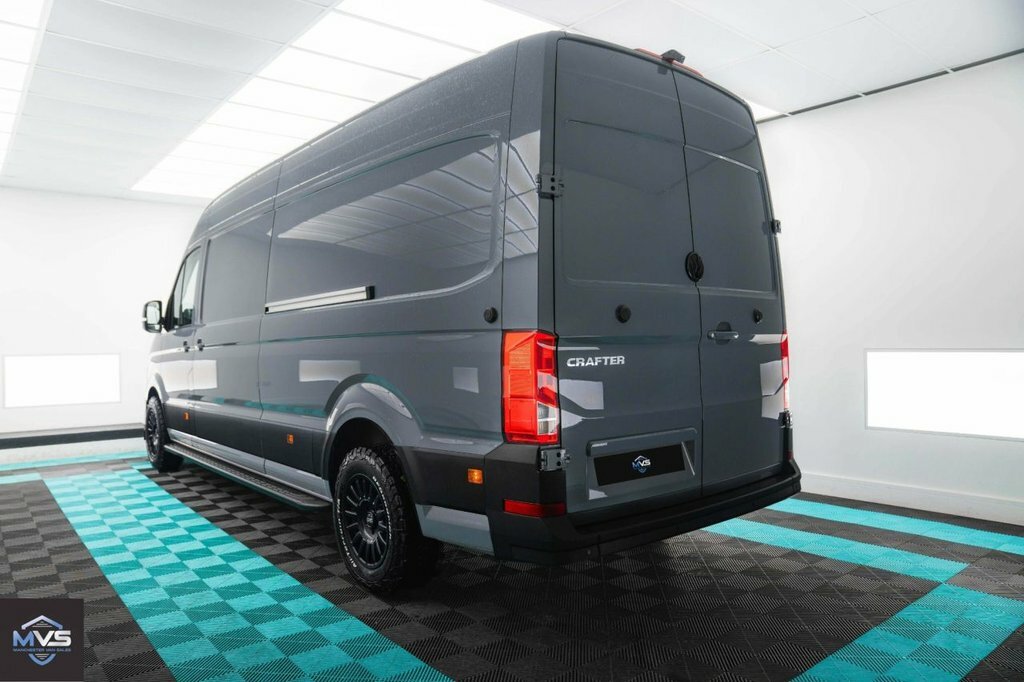 Volkswagen Crafter Mpv Grey #3