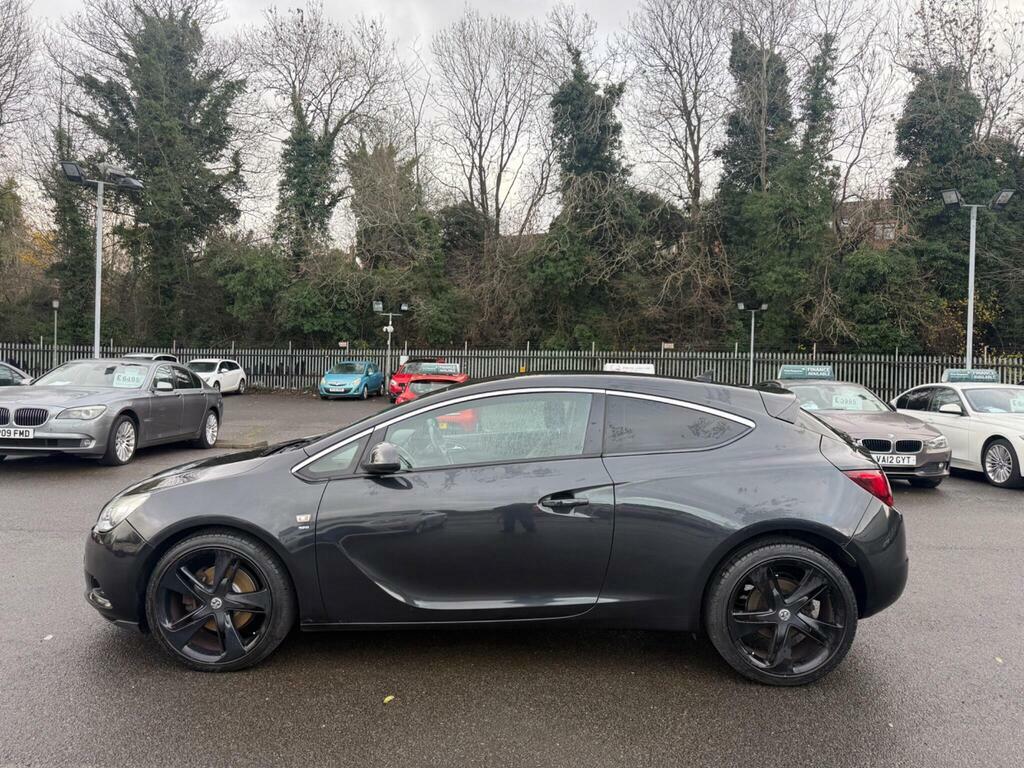 Vauxhall Astra GTC 1.4T 16V Sri Yellow #7
