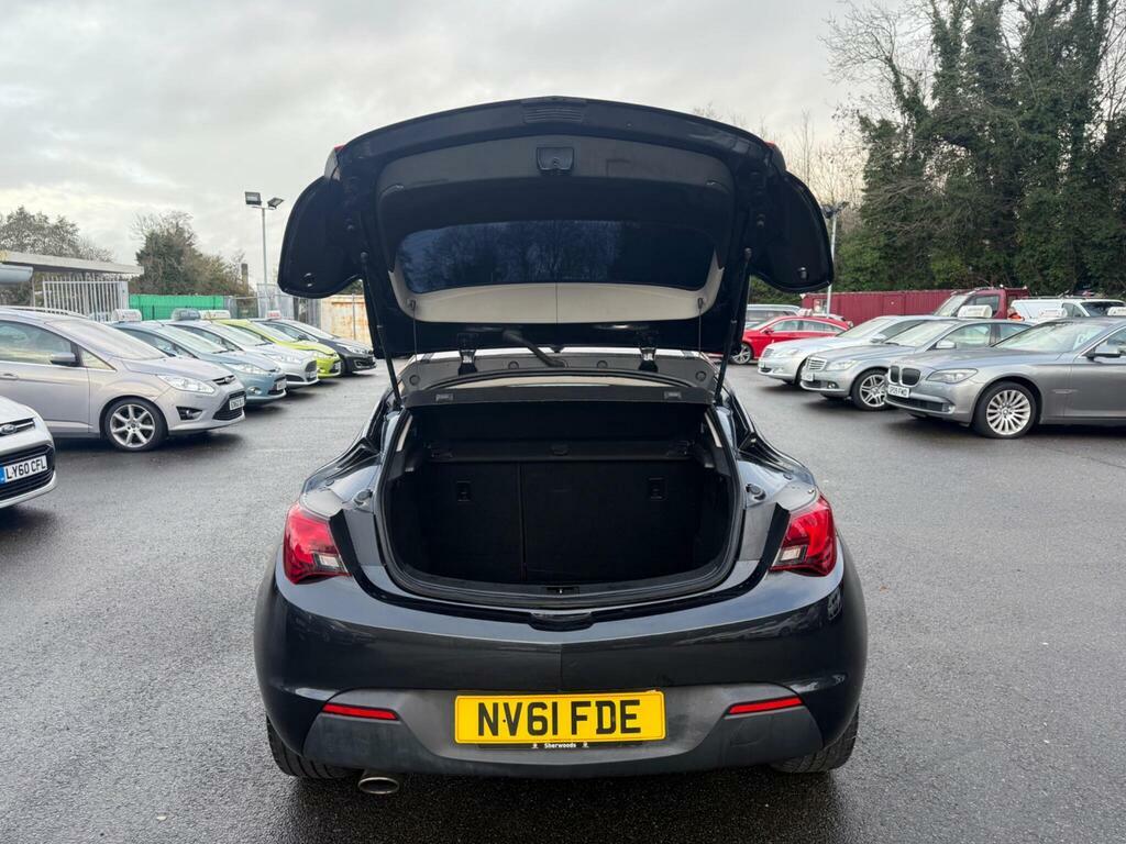 Vauxhall Astra GTC 1.4T 16V Sri Yellow #29