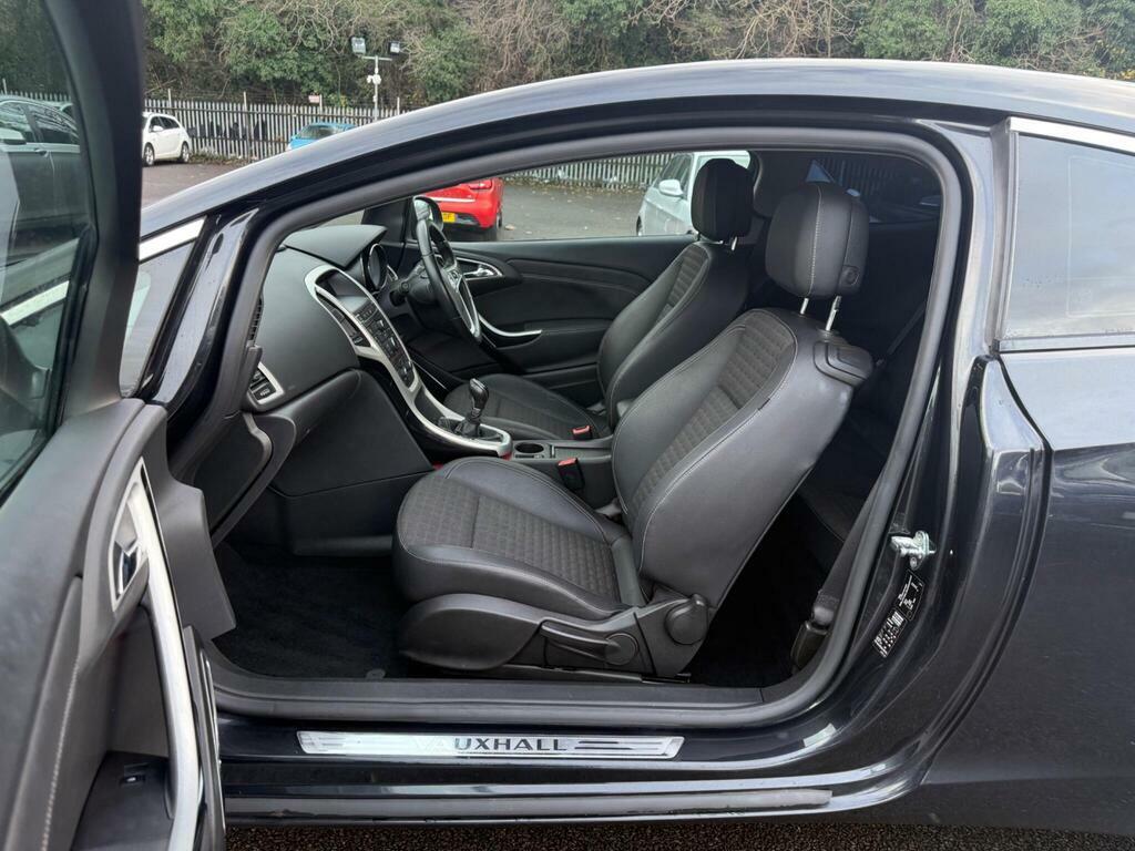 Vauxhall Astra GTC 1.4T 16V Sri Yellow #10