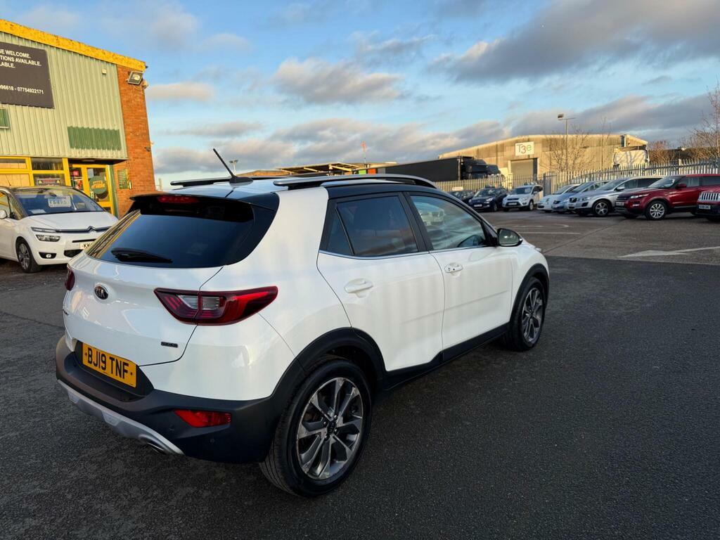 Kia Stonic 1.6 Crdi First Edition Euro 6 S S BJ19TNF White #4