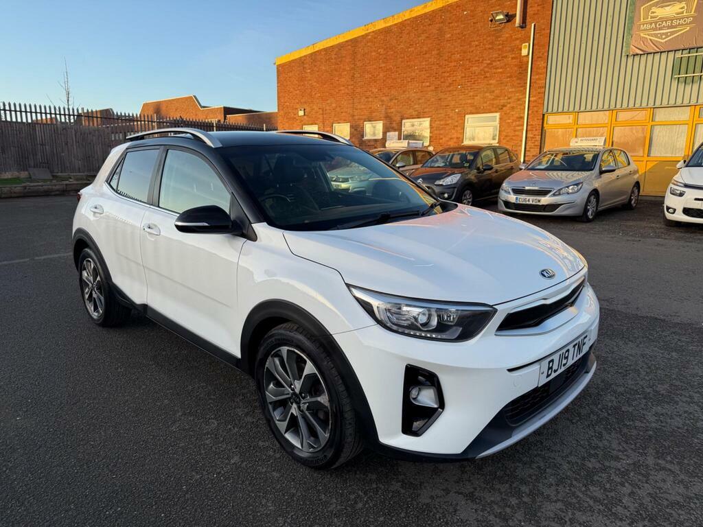 Kia Stonic 1.6 Crdi First Edition Euro 6 S S White