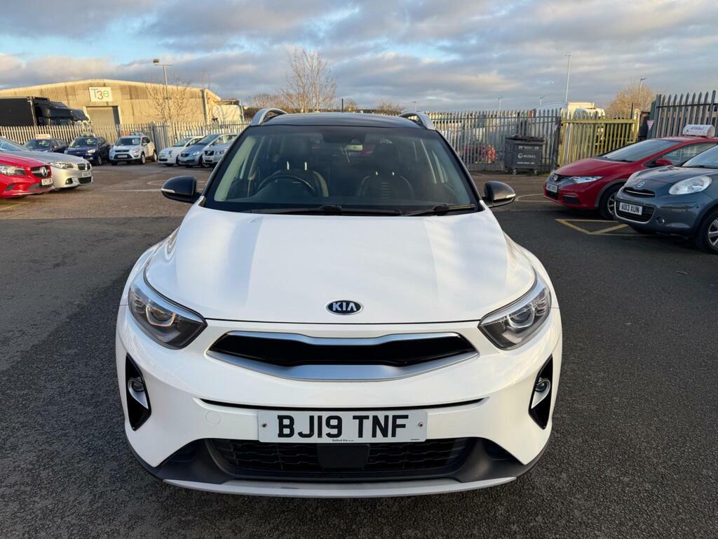 Kia Stonic 1.6 Crdi First Edition Euro 6 S S BJ19TNF White #3