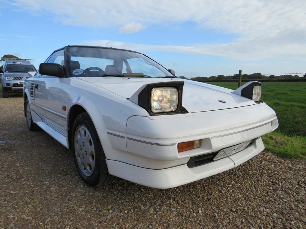 Toyota MR2  White #82
