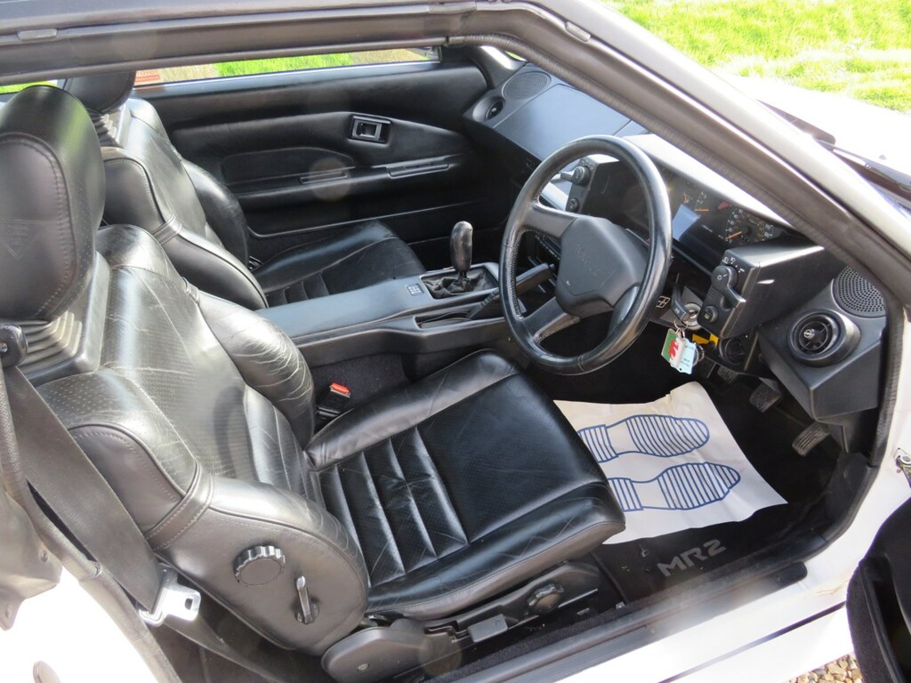 Toyota MR2  White #8