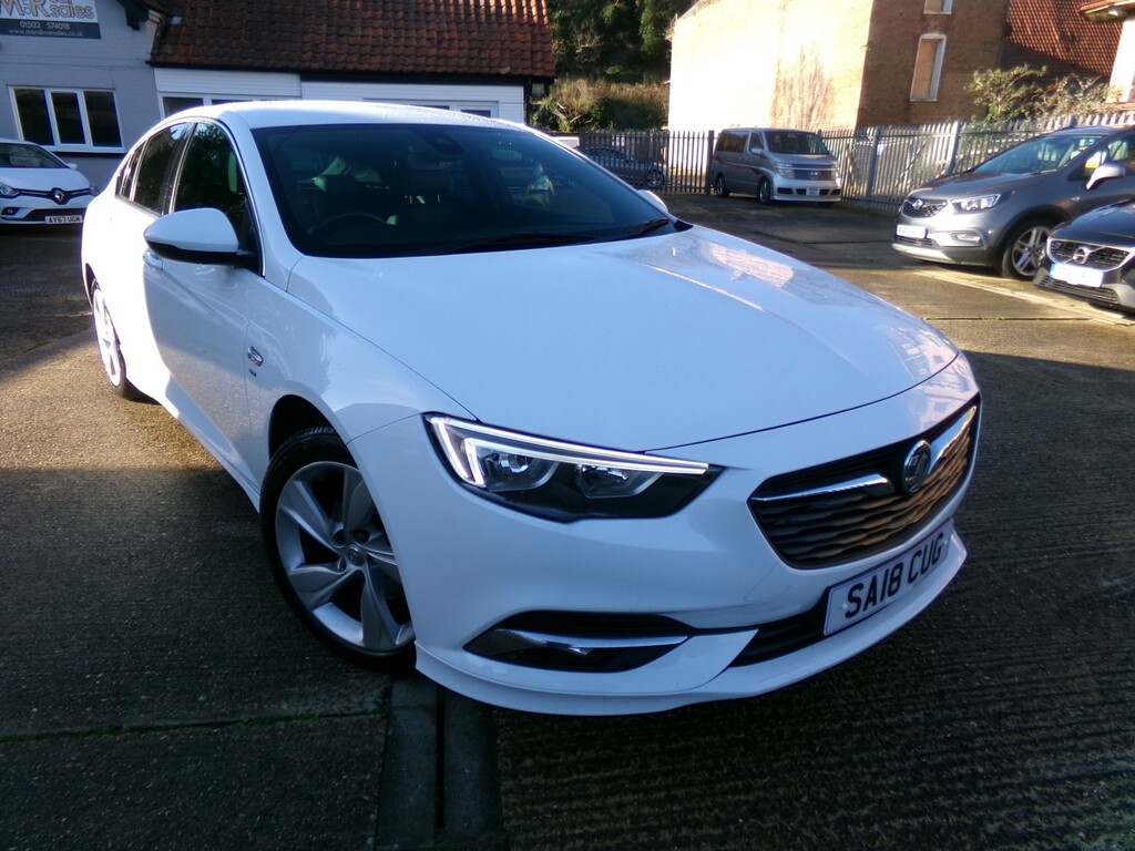 Vauxhall Insignia Hatchback 1.5 I Turbo Sri VX Line Nav 2018 White