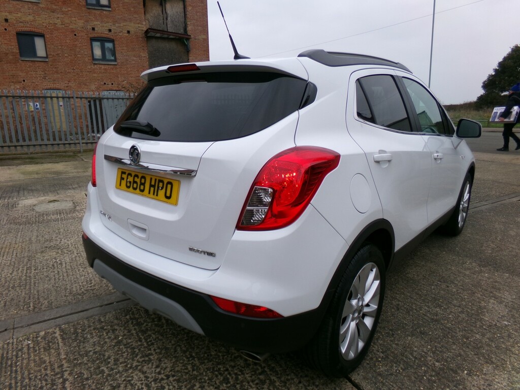 Vauxhall Mokka X Suv 1.4 I Turbo Ecotec Elite 2018 FG68HPO White #5