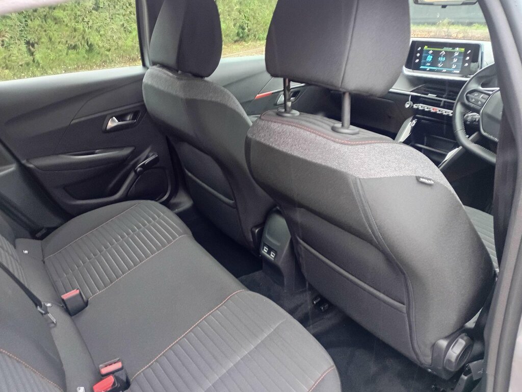 Peugeot e-208 50Kwh Active  #6