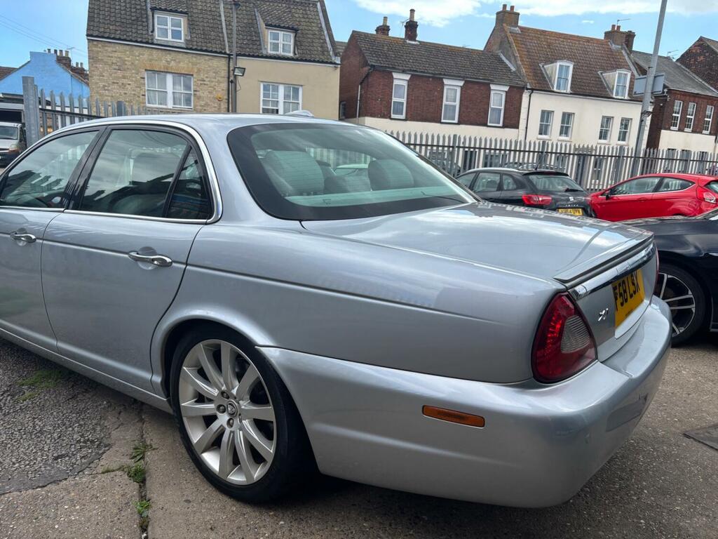 Jaguar XJ Saloon 2.7 Td Executive 2008 Silver #6