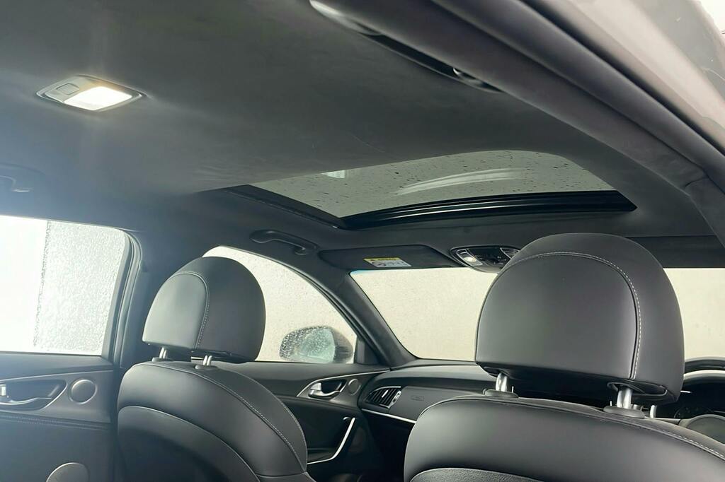 Kia Stinger 3.3 T-gdi 361 Gt S Black #28