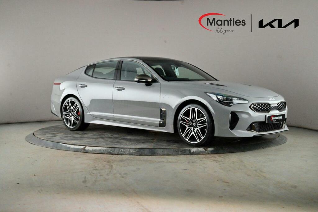 Kia Stinger 3.3 T-gdi 361 Gt S Black #1
