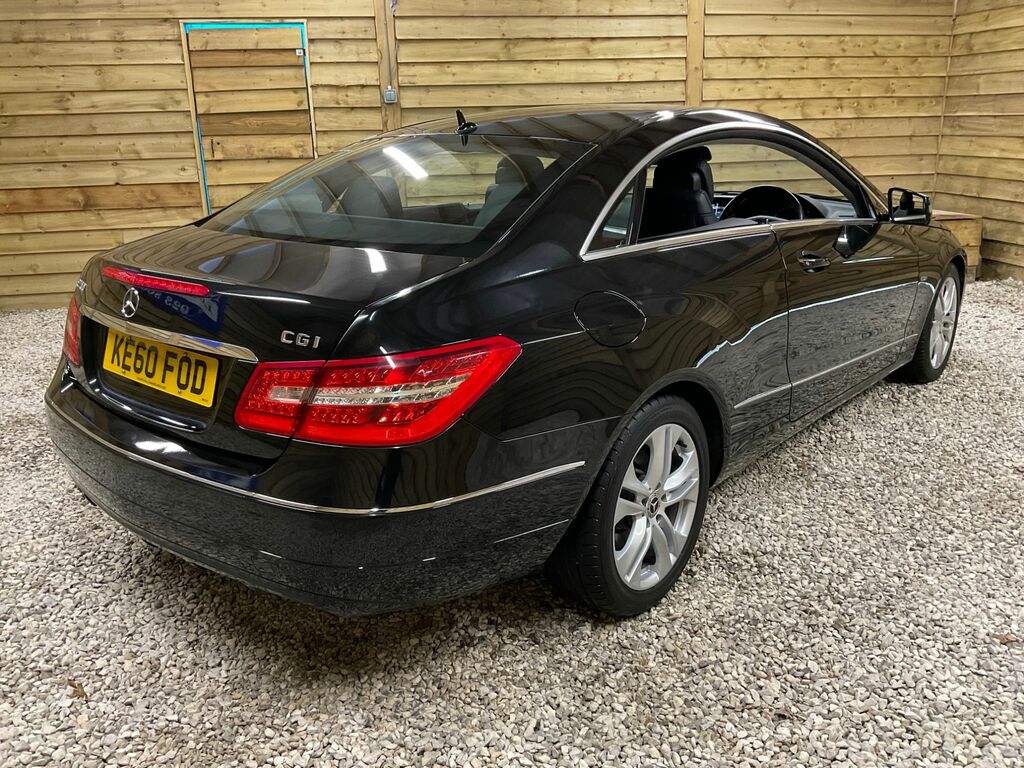 Mercedes-Benz E Class E200 Cgi Blueefficiency Se Black #6