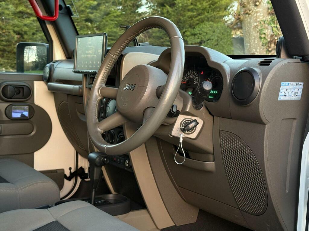Jeep Wrangler Crd Sahara U707 Black #14