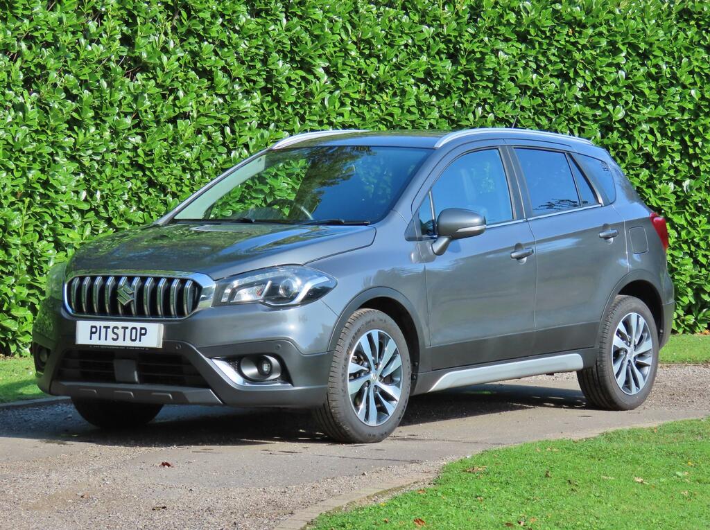 Suzuki SX4 Hatchback White #2