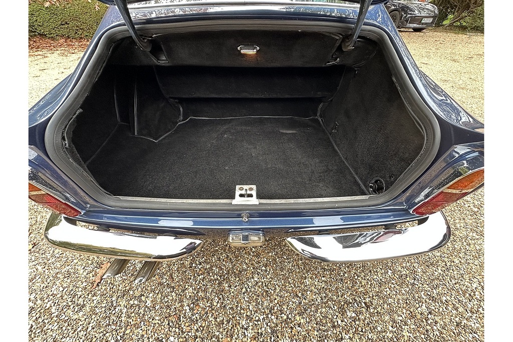 Aston Martin DB6 3998 U282 Blue #5