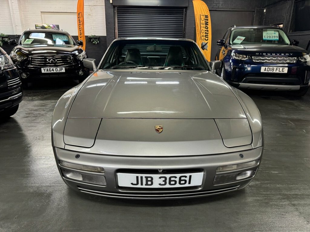 Porsche 944 2.5 Turbo Red #7