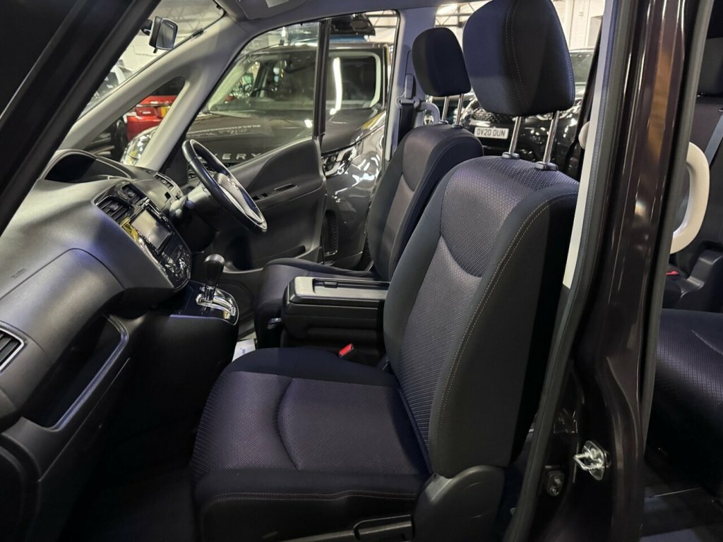 Nissan Serena Mpv - 8 Seater 2011 Grey #19