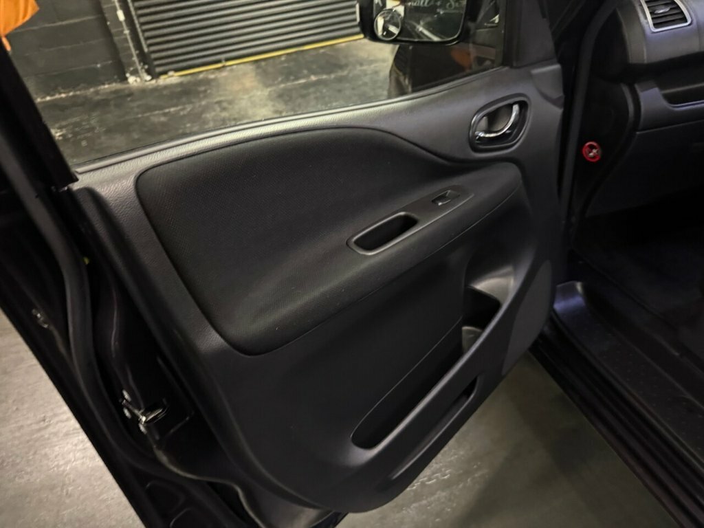 Nissan Serena Mpv - 8 Seater 2011 Grey #18