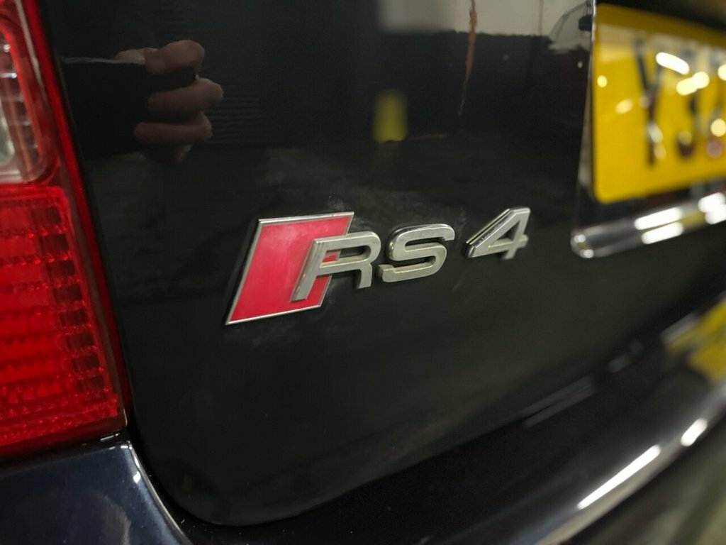 Audi RS4 Avant Quattro 5dr  #14
