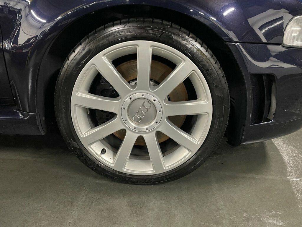 Audi RS4 Avant Quattro 5dr  #3