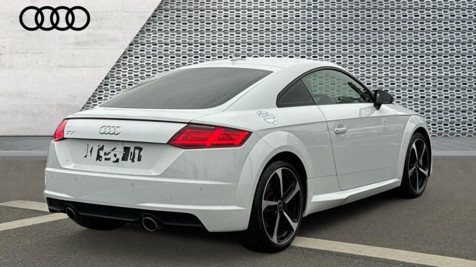 Audi TT Black Edition Blue #8