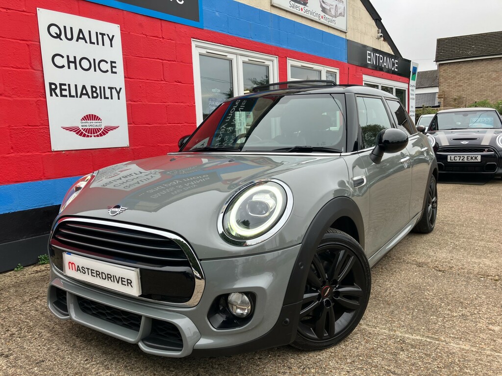 Mini Hatch 1.5 Cooper Sport Hatchback Steptronic E Grey