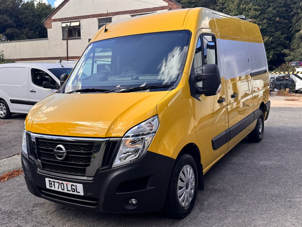 Nissan NV400 2.3L Dci Tekna L2h2 Yellow #2