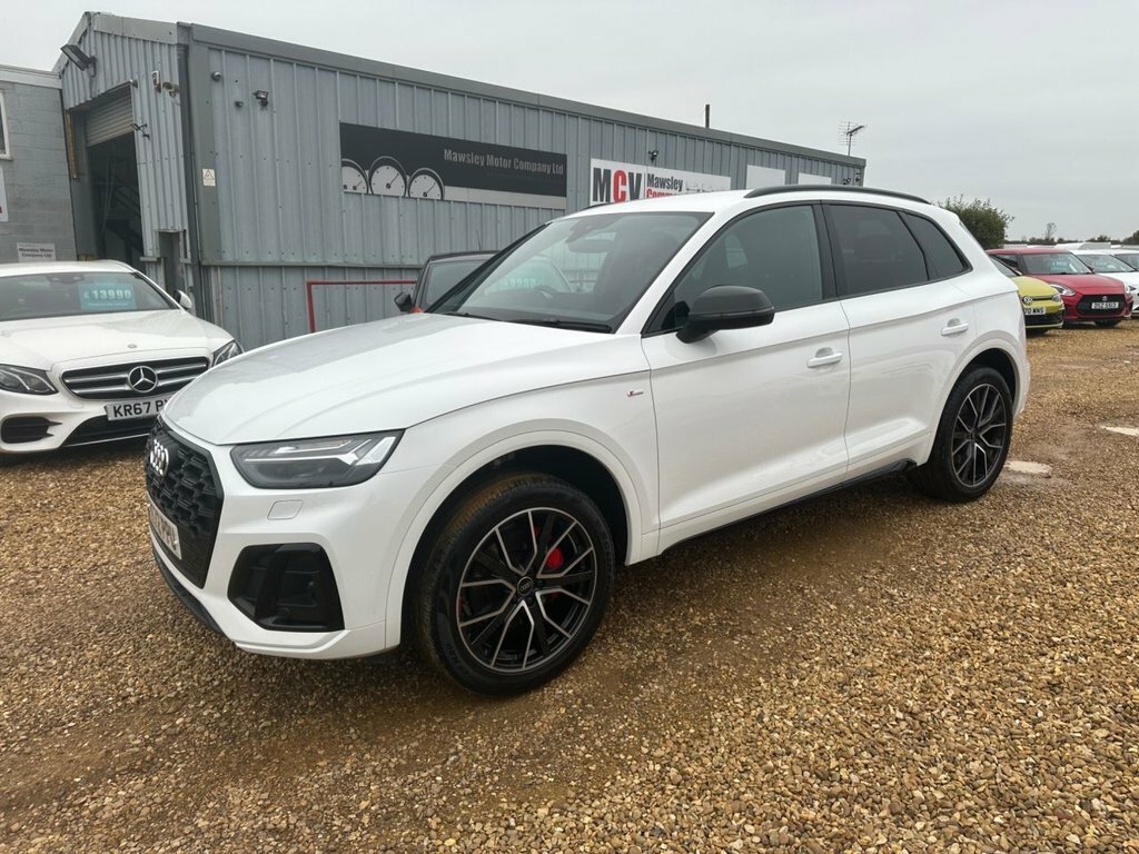 Audi Q5 2L Edition 1 White