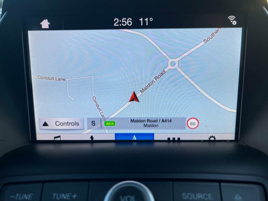 Ford Kuga 1.5T Ecoboost St-line Suv Euro 6 YO69XGK Silver #4