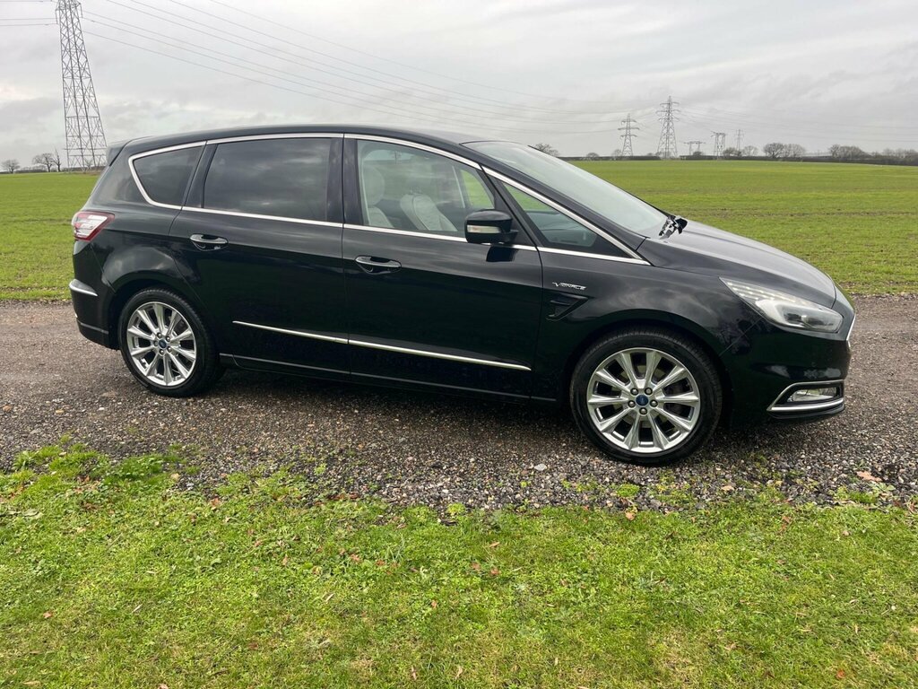 Ford S-Max 2.0 Tdci Vignale Mpv Powershift Euro 6 EO17OVE Black #3