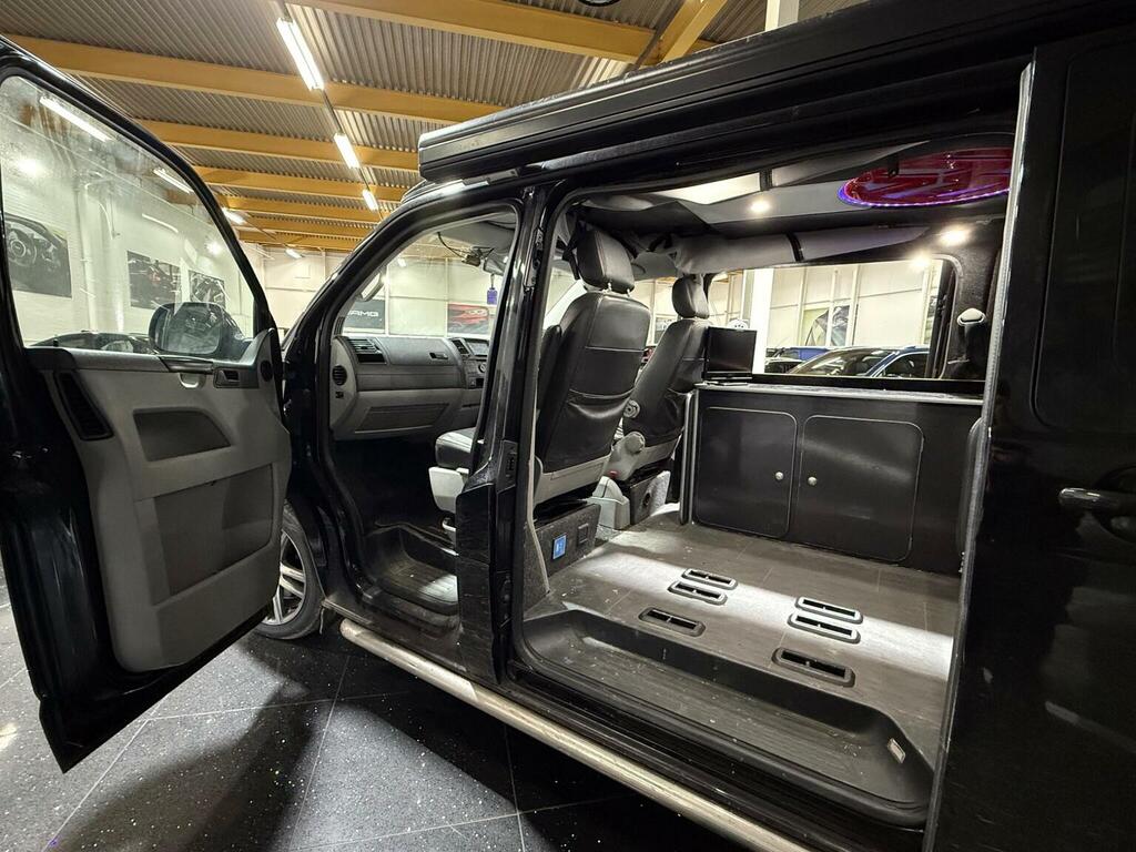 Volkswagen Transporter Sportline Combi Van 2.0 Bitdi Sportline T32 Kombi L3 H1 Black #12