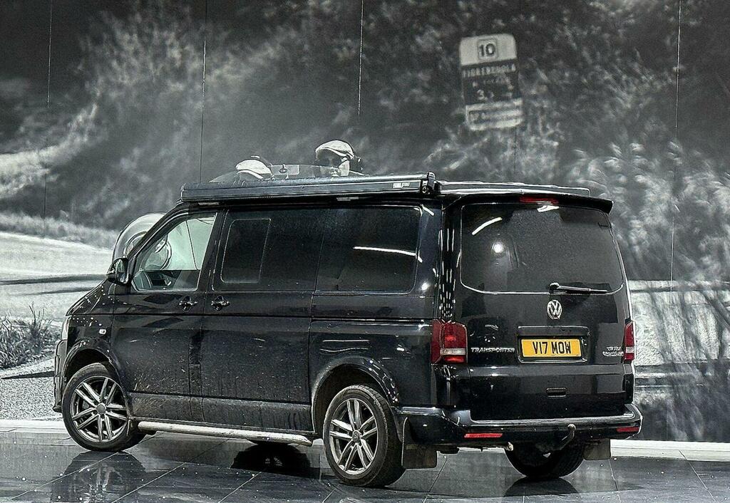 Volkswagen Transporter Sportline Combi Van 2.0 Bitdi Sportline T32 Kombi L3 H1 Black #2